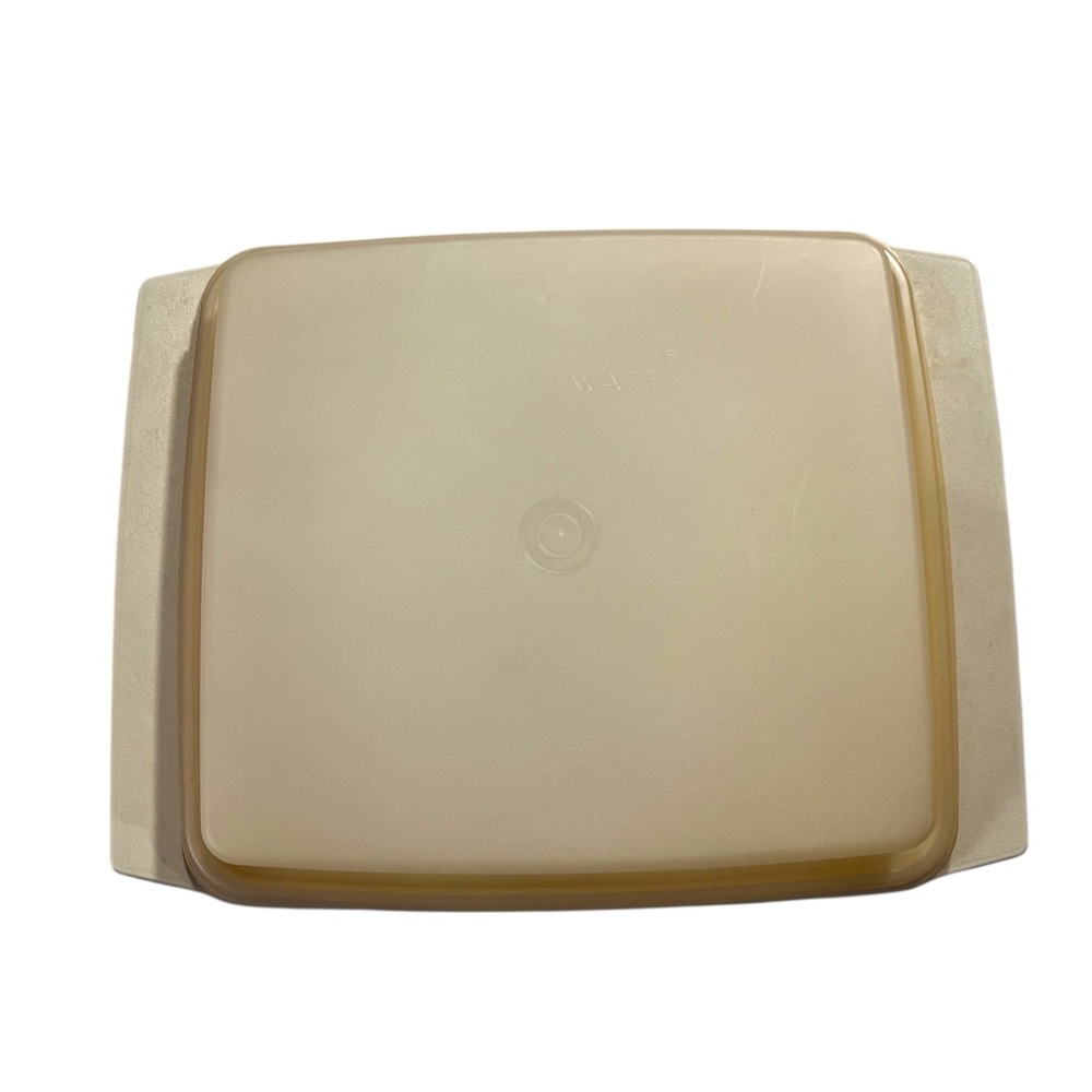 Vtg Tupperware 18 Deviled Egg Keeper Carrier Tray Container Beige & White 723-2